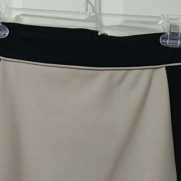 Soft Attractive Skirt.Ready for Boots,Heels,Flats - Picture 5 of 6